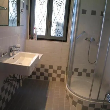 Casa Via Patocchi 41